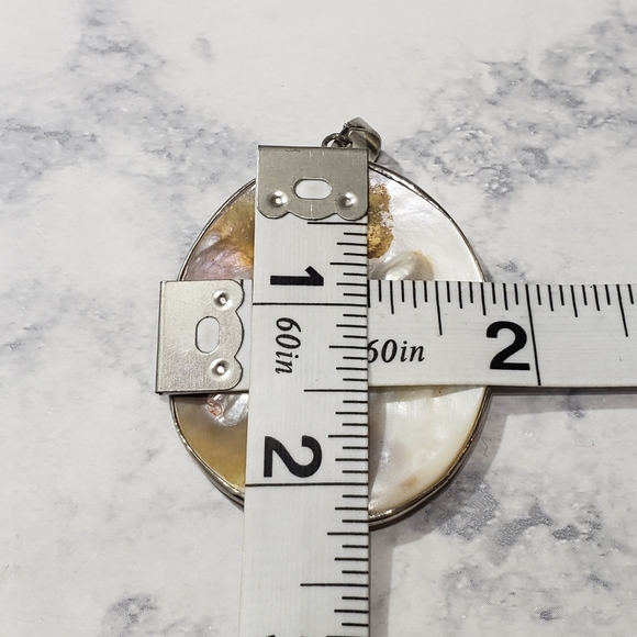 Shell Pendant!!! - Picture 6 of 8